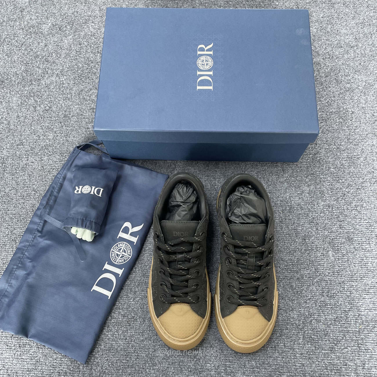 Dior X Stone Island B33 2024 Sneaker (6) - newkick.app